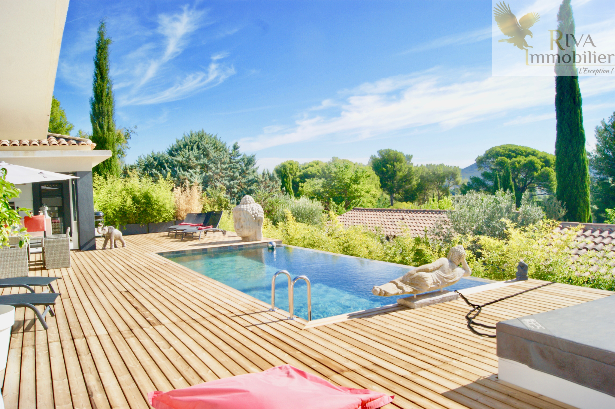 vente 83270 SAINT CYR SUR MER VILLA CONTEMPORAINE VUE MER PROCHE PLAGES