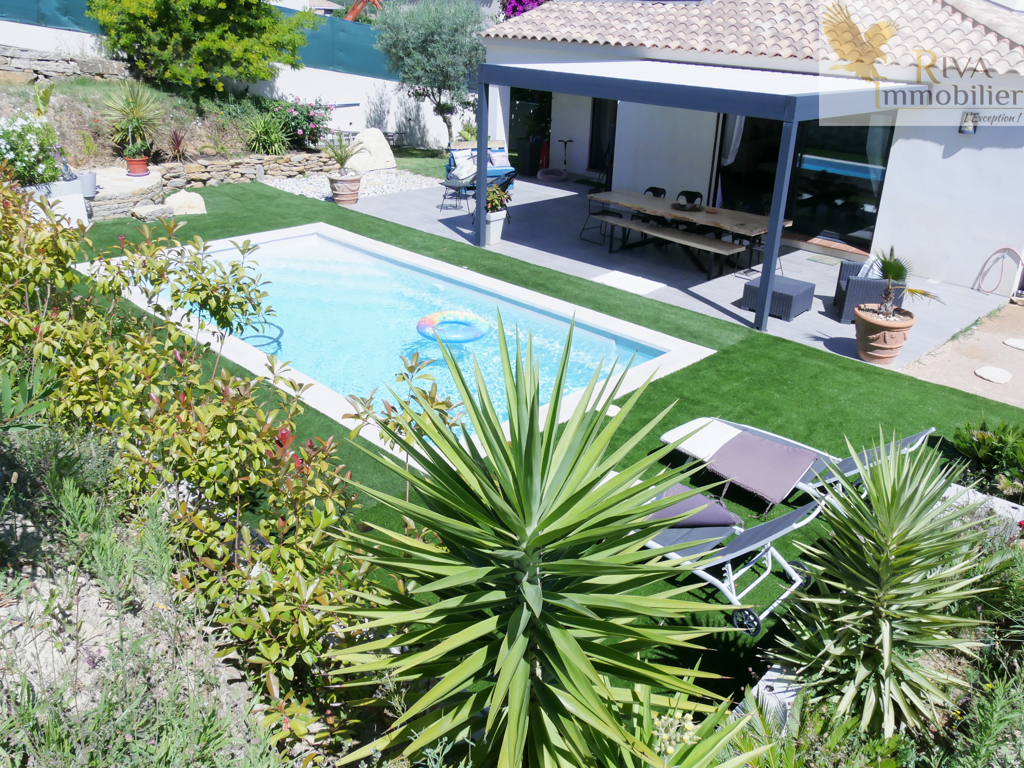vente 83270 SAINTCYR SUR MER VILLA RECENTE A 500 METRES DES PLAGES